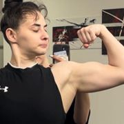 Teen muscle girl Armwrestler Nastasia